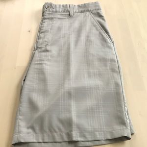 Greg Norman light gray shorts